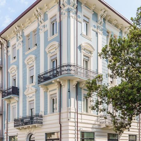 VI Suites Viareggio Luaran gambar